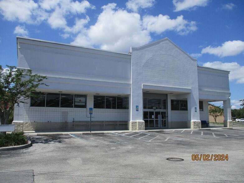 More Photos Of 3555 13th St, Saint Cloud Drugstore For Lease
