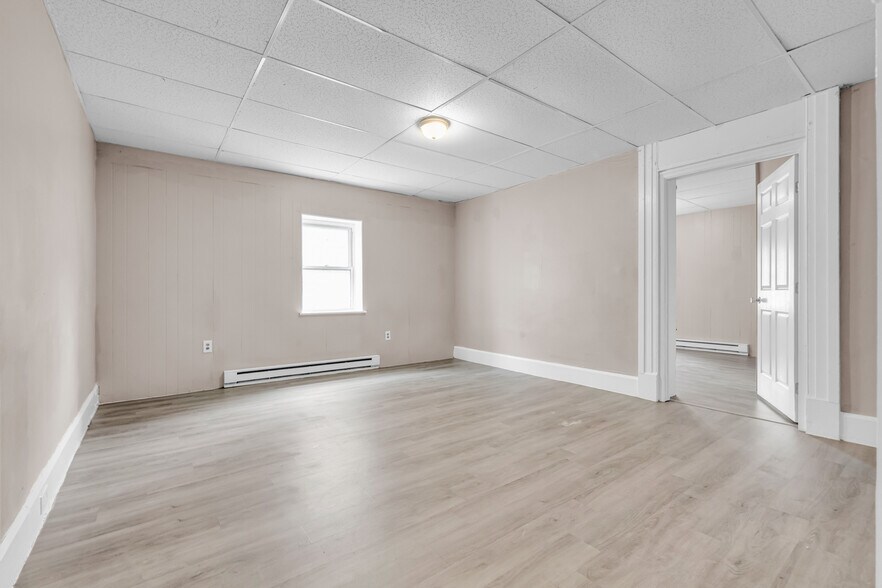 More Photos Of 409 W Broad St, Tamaqua Apartments For Sale