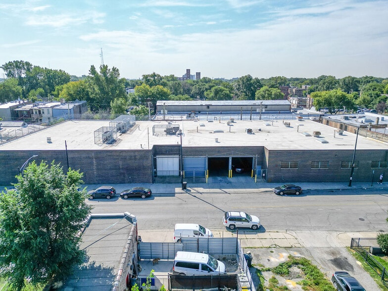 Primary Photo Of 2733 W Harrison St, Chicago Warehouse For Sale