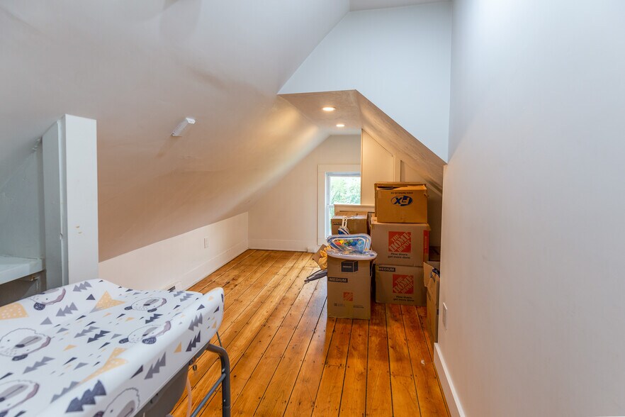 More Photos Of 211 Court St, Plymouth Apartments For Sale