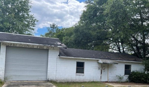 Primary Photo Of 9859 Lanes Bridge Rd, Jesup Light Distribution For Sale