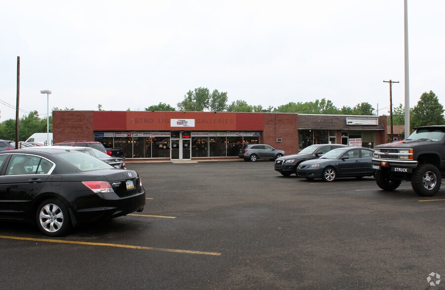 More Photos Of 163-169 Lincoln Hwy, Fairless Hills Storefront Retail Office For Lease