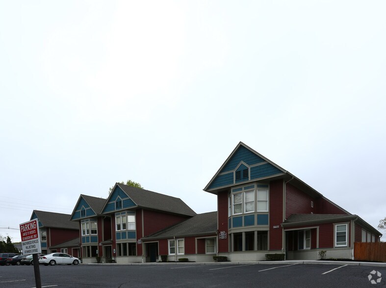 Primary Photo Of 120 Madison Ave, Mount Holly Medical For Lease