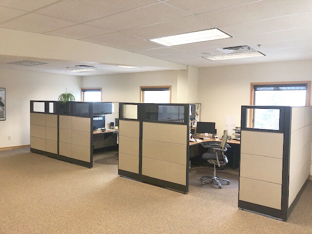 More Photos Of 501-537 W 66th St, Loveland Flex For Lease