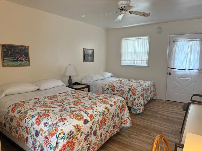 More Photos Of 44 Oak St, Deposit Hotel For Sale