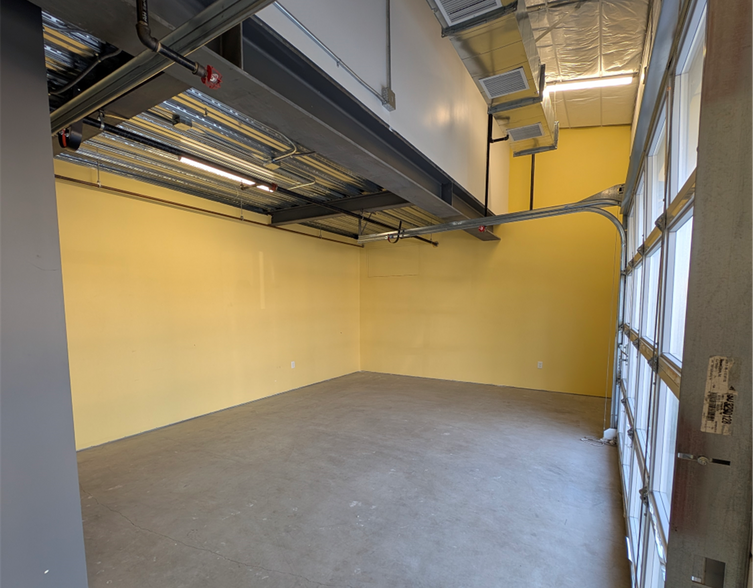 More Photos Of 2209 National Ave, San Diego Self Storage For Lease