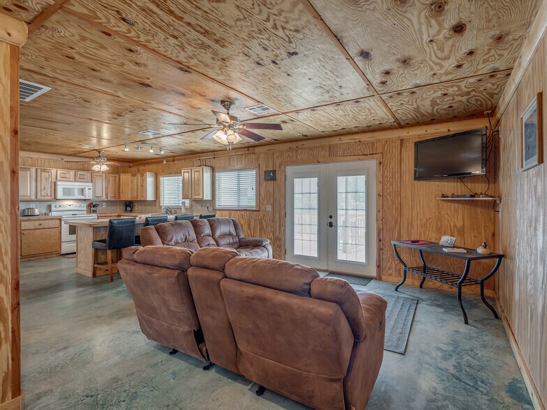 More Photos Of 341070 E 890 Rd, Chandler Lodge Meeting Hall For Sale