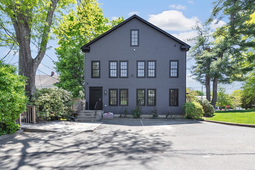 More Photos Of 965 Post Rd E, Westport Office Residential For Lease