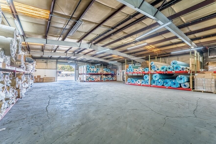 More Photos Of 1803 Abutment Rd, Dalton Warehouse For Sale