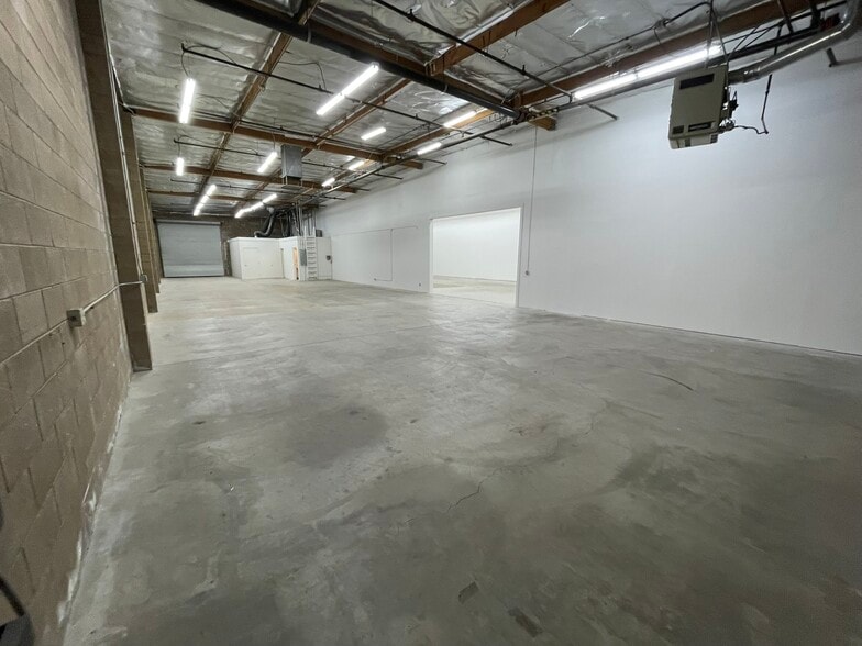 More Photos Of 12112-12126 Sherman Way, North Hollywood Unknown For Lease