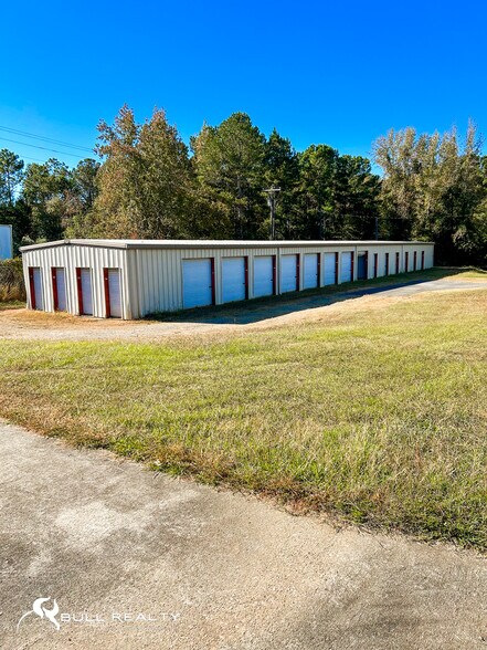 More Photos Of 109 Coleman Dr, Eatonton Self Storage For Sale