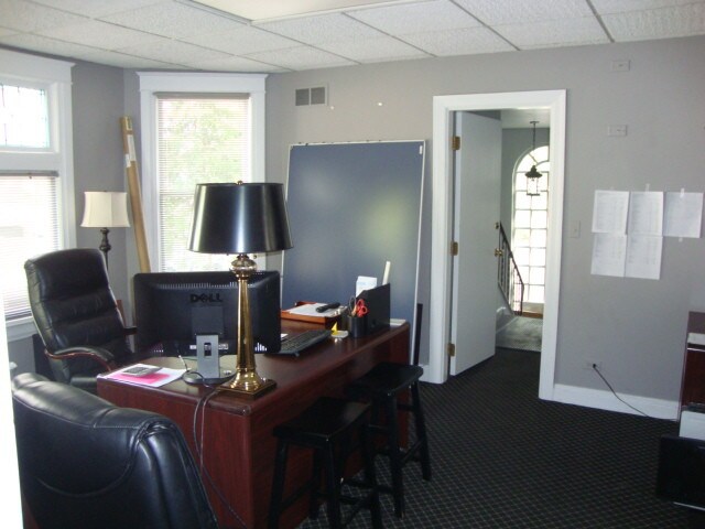 More Photos Of 115 S Vine St, Hinsdale Office Residential For Sale