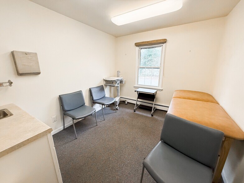 More Photos Of 108 Kings Hwy S, Cherry Hill Office For Lease