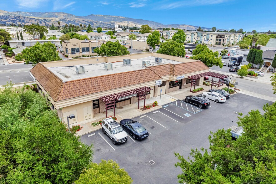 More Photos Of 16795 Monterey Rd, Morgan Hill Freestanding For Lease