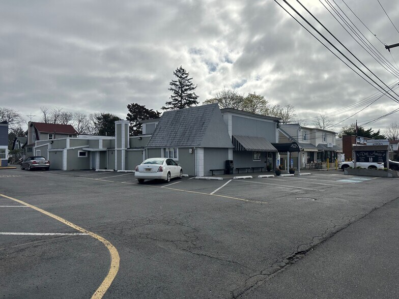 More Photos Of 420 Higgins Ave, Brielle Restaurant For Sale