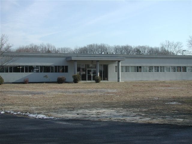 More Photos Of 371 Essex Rd, Tinton Falls Warehouse For Sale