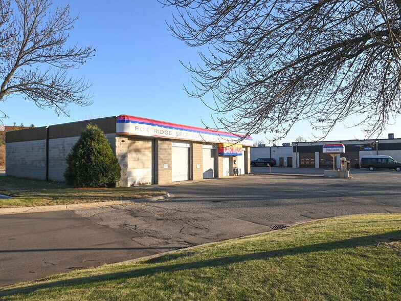 More Photos Of 3380 Coachman Rd, Eagan Carwash For Sale