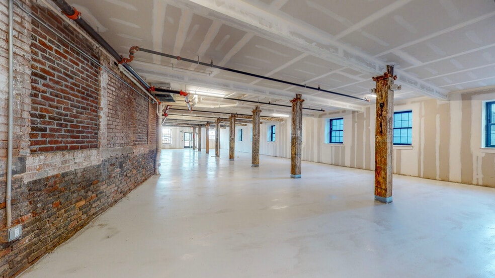 More Photos Of 701 River St, Troy Multifamily For Sale