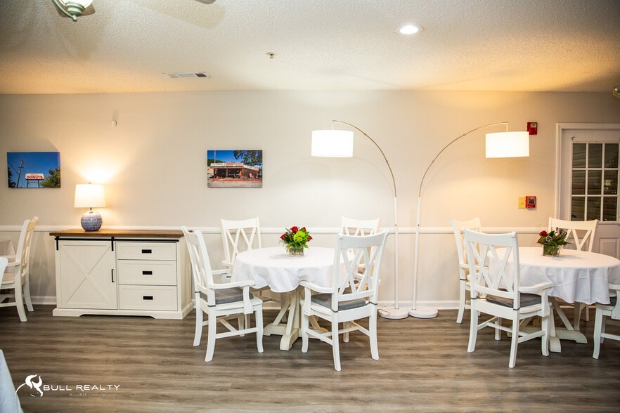 More Photos Of 286 Four Points Rd, Jackson Healthcare For Sale