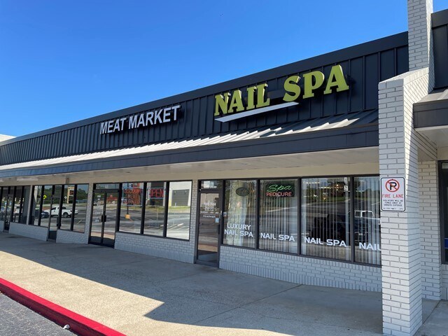 More Photos Of 425 Sigman Rd, Conyers Unknown For Lease