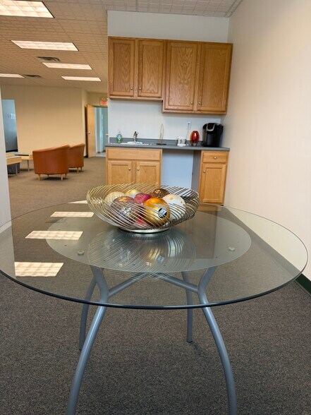 More Photos Of 4203 Route 66, Apollo Storefront Retail Office For Lease