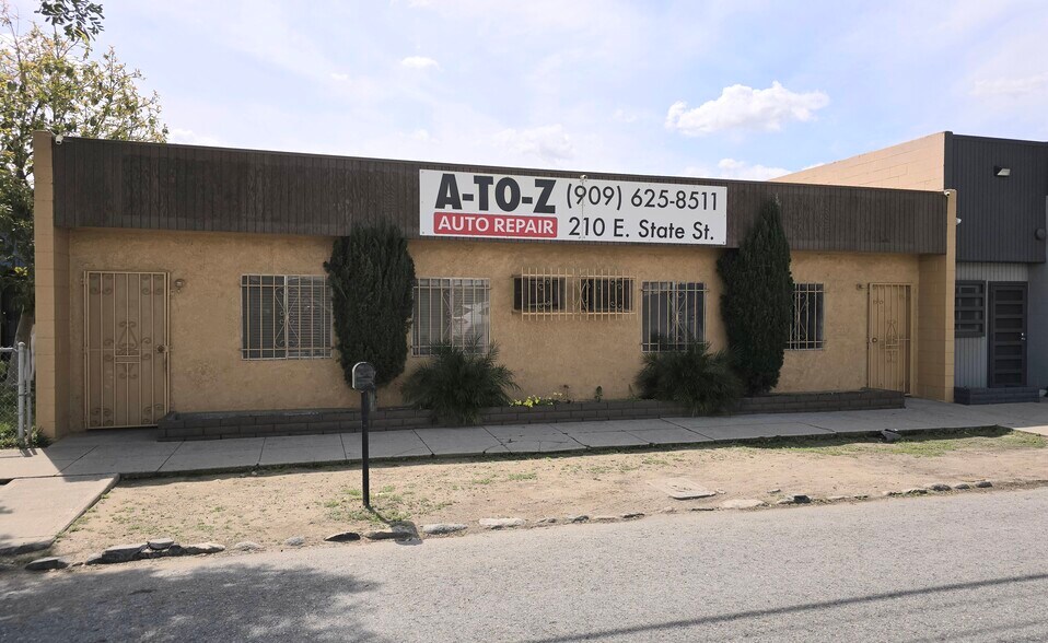 More Photos Of 208-210 E State St, Ontario Service For Sale