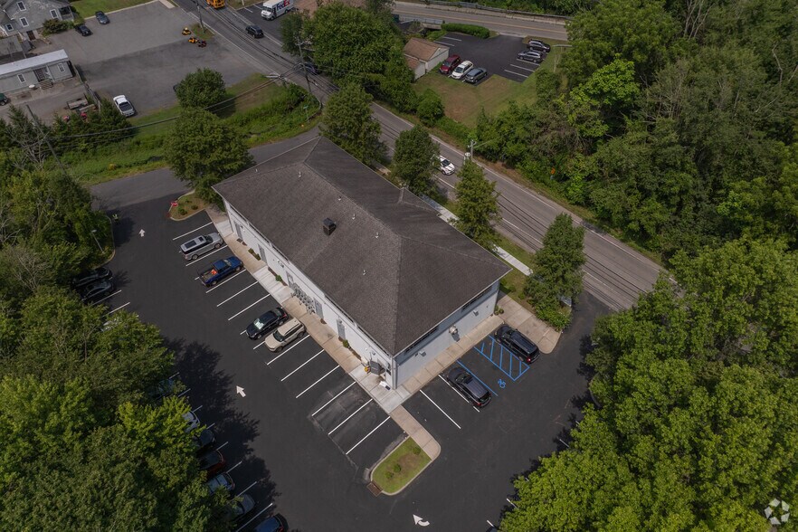 More Photos Of 3699 Old Yorktown Rd, Shrub Oak Medical For Lease