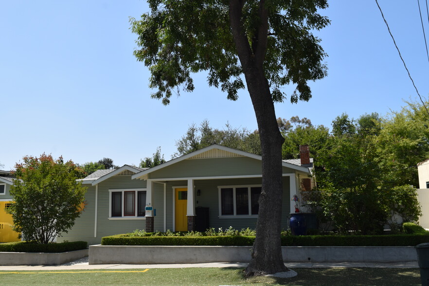 Primary Photo Of 324 Stanton St, Pasadena Apartments For Sale