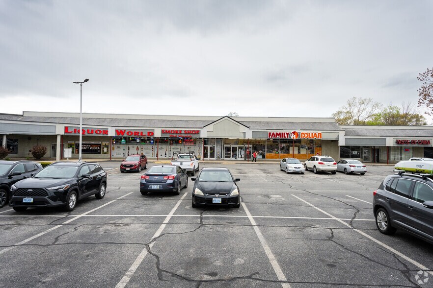 More Photos Of 1745 Main St, West Warwick General Retail For Lease