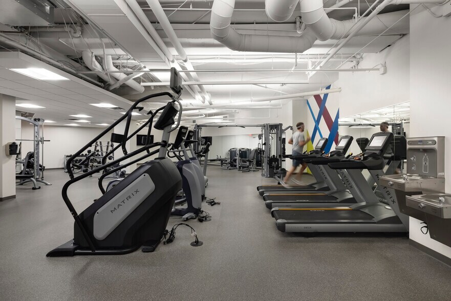 More Photos Of 7500 Flying Cloud Dr, Eden Prairie Office For Lease