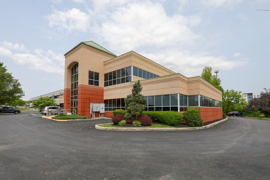 More Photos Of 1991 State Hill Rd, Wyomissing Medical For Lease