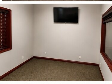 More Photos Of 18017 Oak St, Omaha Office For Lease