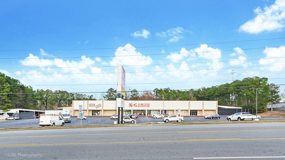 More Photos Of 1555 E Park Place Blvd, Stone Mountain Unknown For Lease