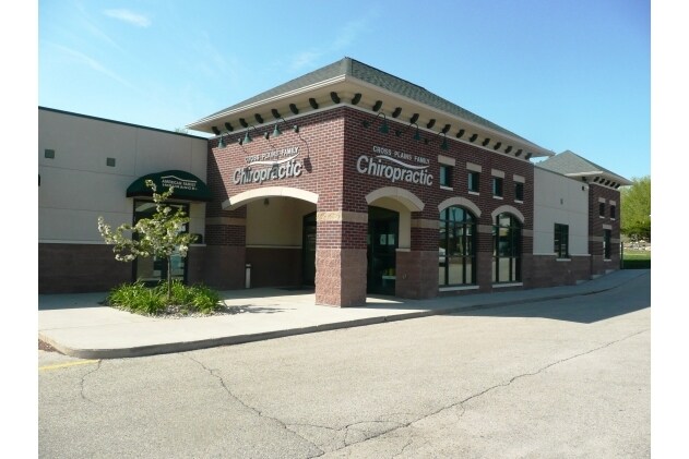 More Photos Of 2525-2531 Main St, Cross Plains Office For Lease