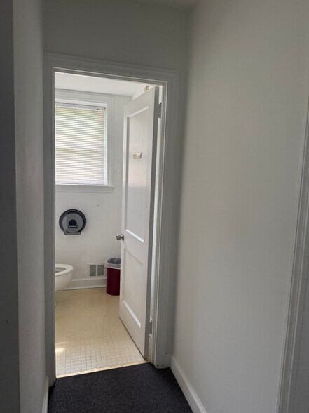 More Photos Of 728-740 E Haverford Rd, Bryn Mawr Office For Lease