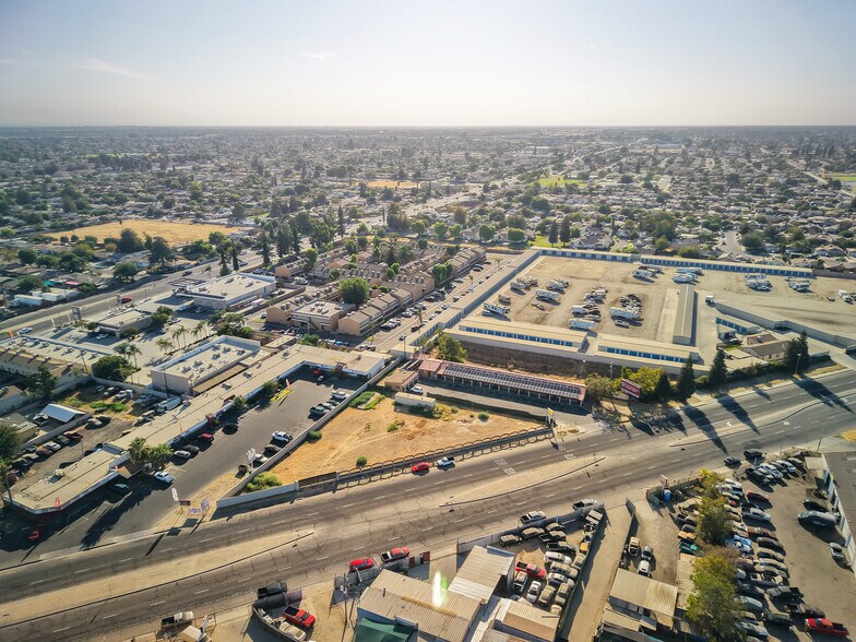 More Photos Of 3901 S Chester Ave, Bakersfield Hotel For Sale