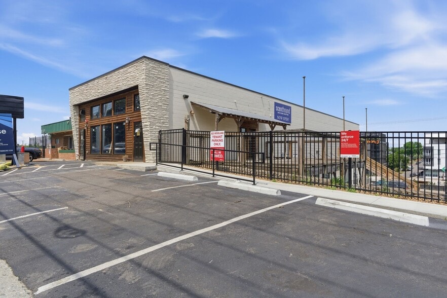 More Photos Of 823 Woodland St, Nashville Freestanding For Lease