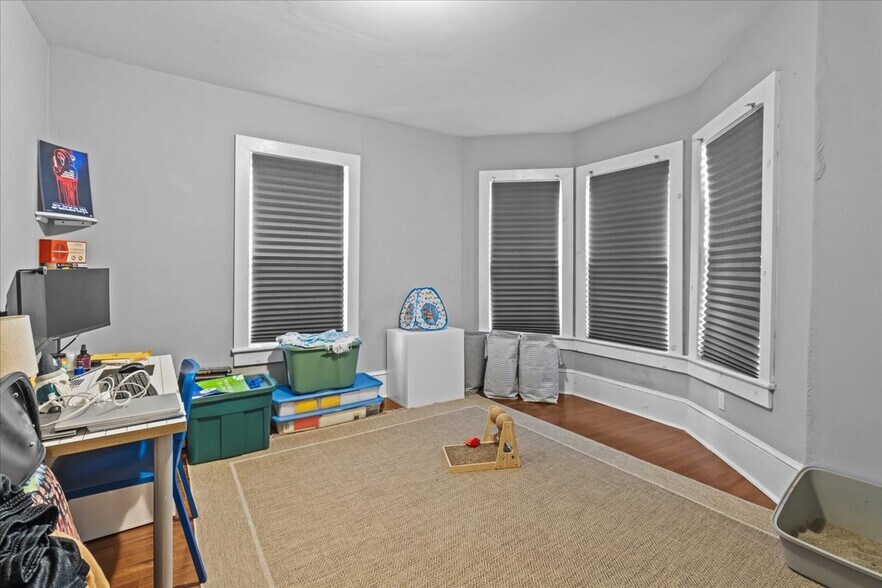 More Photos Of 816 Collings Ave, Collingswood Apartments For Sale