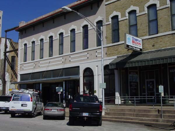 More Photos Of 16 E Avenue A, Temple Office For Lease