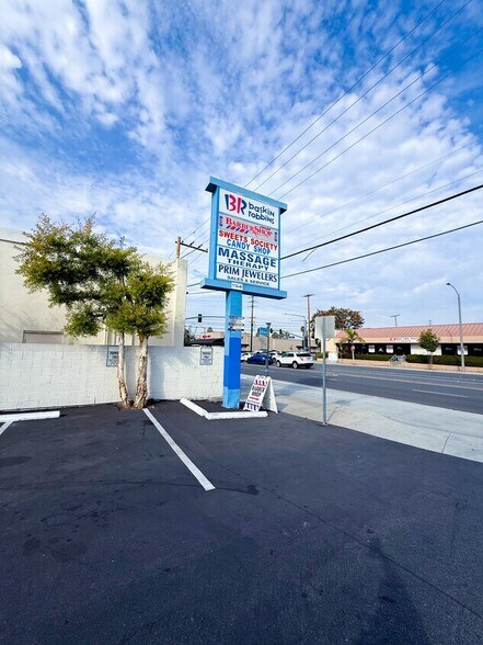 More Photos Of 1736-1746 E Meats Ave, Orange Storefront Retail Office For Lease