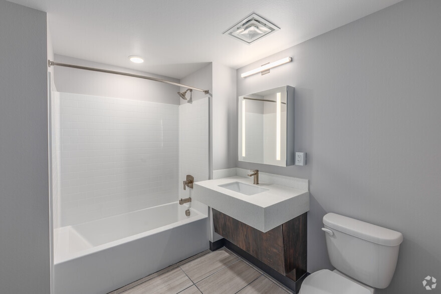 More Photos Of 215-219 S Water St, Henderson Apartments For Lease