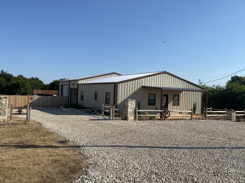More Photos Of 580 County Road 196, Georgetown Unknown For Lease
