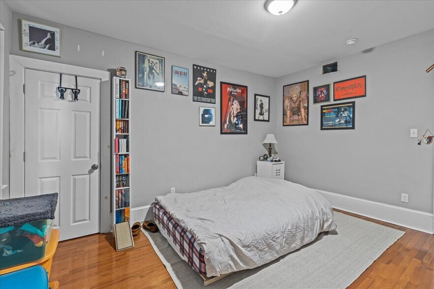 More Photos Of 816 Collings Ave, Collingswood Apartments For Sale