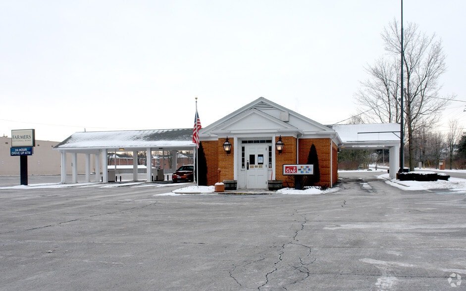 More Photos Of 405 E Main St, Canfield Unknown For Lease