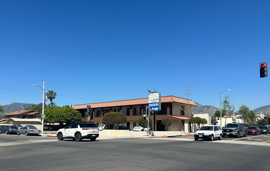 Primary Photo Of 403-405 N MacLay Ave, San Fernando Office For Lease
