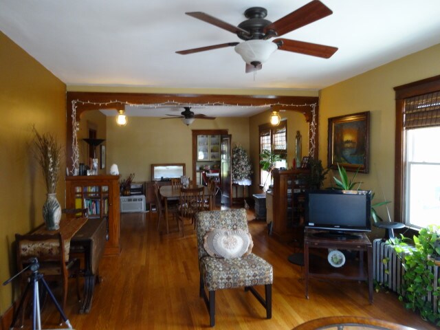 More Photos Of 3401 Douglas Ave, Racine Storefront Retail Residential For Sale