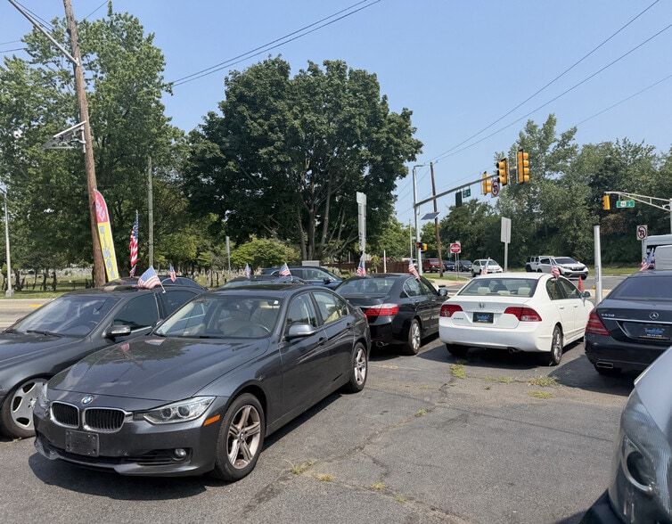 More Photos Of 35 Crooks Ave, Clifton Auto Dealership For Sale