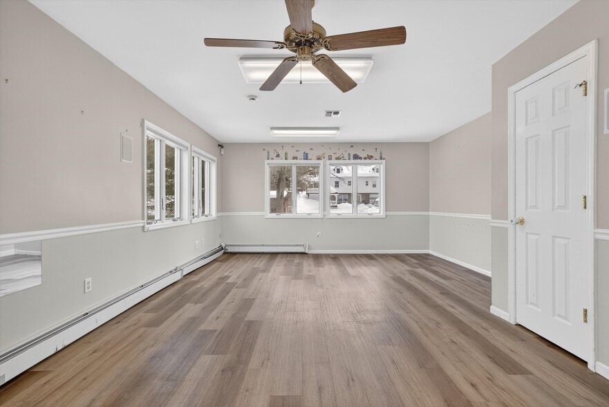 More Photos Of 75 Ramapo Rd, Garnerville Office For Sale