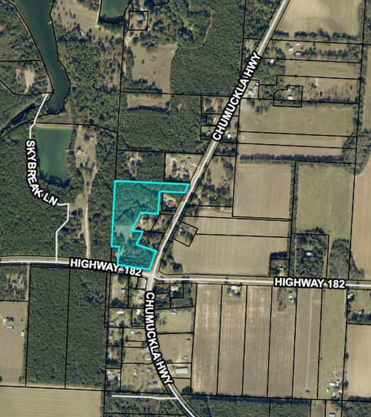 More Photos Of 9401 Chumuckla hwy, Jay Land For Sale