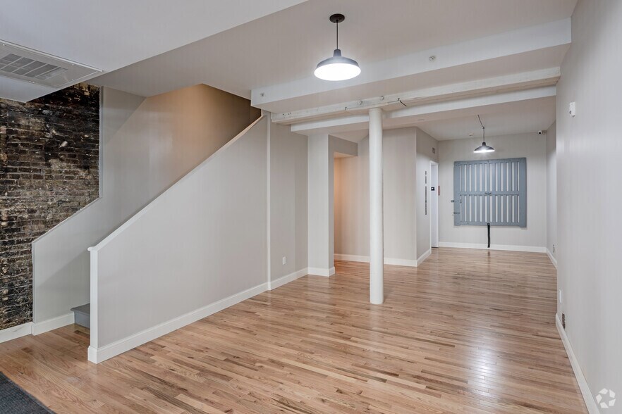 More Photos Of 340 N Sibley St, Saint Paul Apartments For Lease